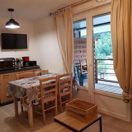 Bel 4 Pers Dernier Etage Balcon Vue Montagne Апартаменты Люс-Сен-Совёр